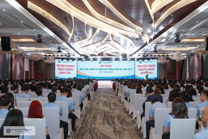 Trường Đại học Thương mại tổ chức thành công Hội nghị viên chức, người lao động cấp Trường năm học 2026 - 2027
